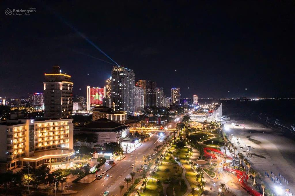 Bán đất xây khách sạn 200m2 (ngang 6m nở hậu) cách biển thùy vân 150m, giá chỉ 20 tỷ  xd 7 tầng
