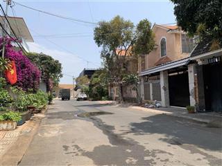 Bán biệt thự sổ hồng hoàn công phường 3 dt 160m2 (4 phòng ngủ) xây kiến cố giá 18.6 tỷ đường 10m