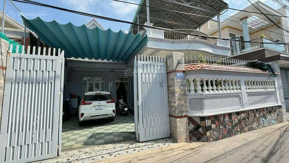 Nợ ngân hàng cần bán gấp nhà lê lợi dt 175.6m2 (~52 triệu/m2) 1 trệt 1lầu vị trí trung tâm vũng tàu