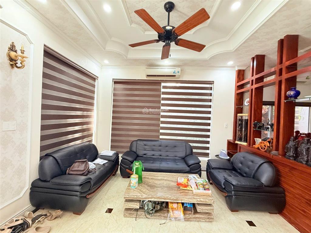 Biệt thự đẹp lạc long quân 200m2 xây tâm huyết tại khu nghỉ dưỡng bãi sau vũng tàu, 23,9 tỷ