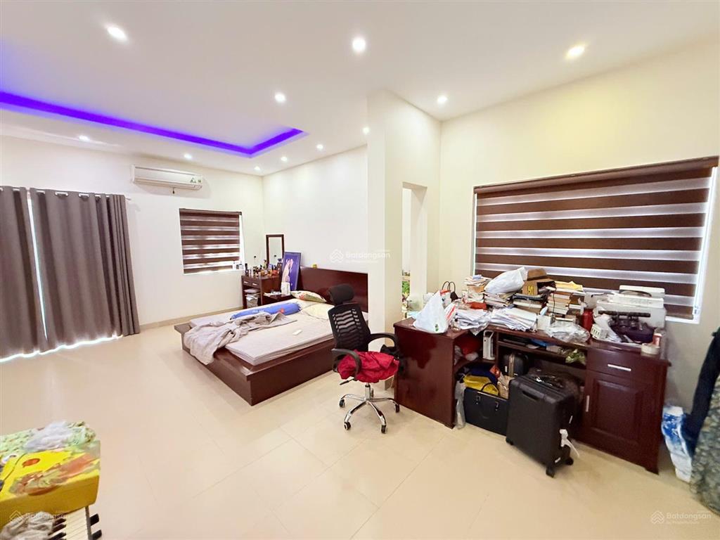 Biệt thự đẹp lạc long quân 200m2 xây tâm huyết tại khu nghỉ dưỡng bãi sau vũng tàu, 23,9 tỷ