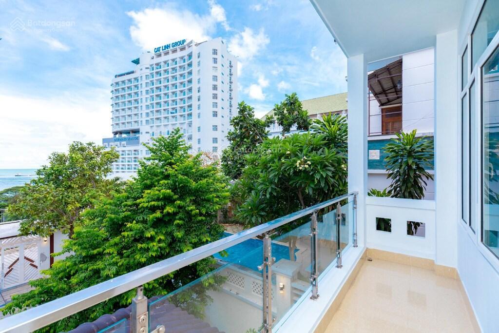 Biệt thự cao cấp 505m2 (lưng núi hướng view biển) 32 tỷ biển bãi dâu tp vũng tàu sổ hồng chính chủ