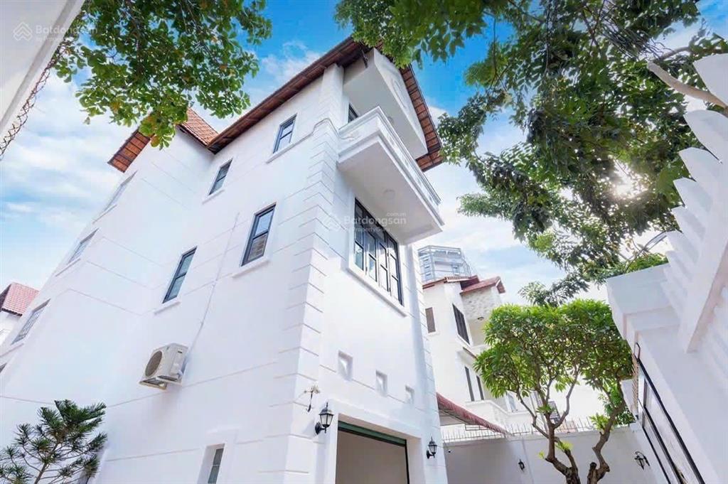 Bán biệt thự vip kế khách sạn pullman + tháp tam thắng 4pn, 5wc diện tích 329,1m2 vũng tàu, 45 tỷ