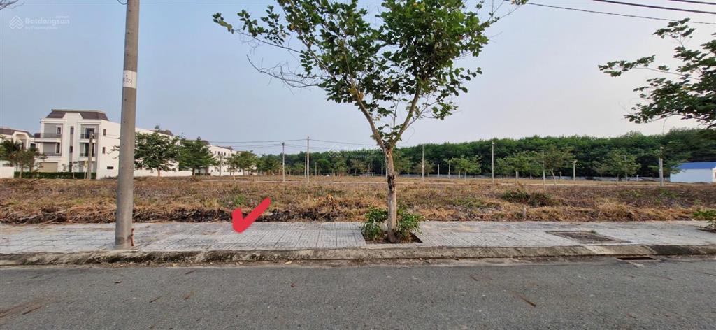 Bán đất nền nam long 2 bàu bàng  lô 49 đường d16  thổ cư 75m2  550 triệu