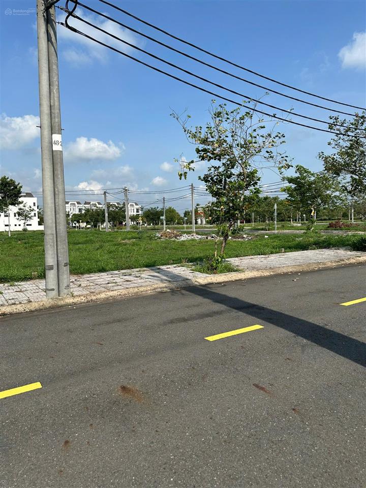Bán đất nền nam long 2 bàu bàng  lô 49 đường d16  thổ cư 75m2  550 triệu