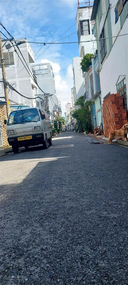 Nhà hxh 6m nhựa thoại ngọc hầu, p. phú thạnh. dt 4mx10,5m, nhà 1 trệt 2 lầu