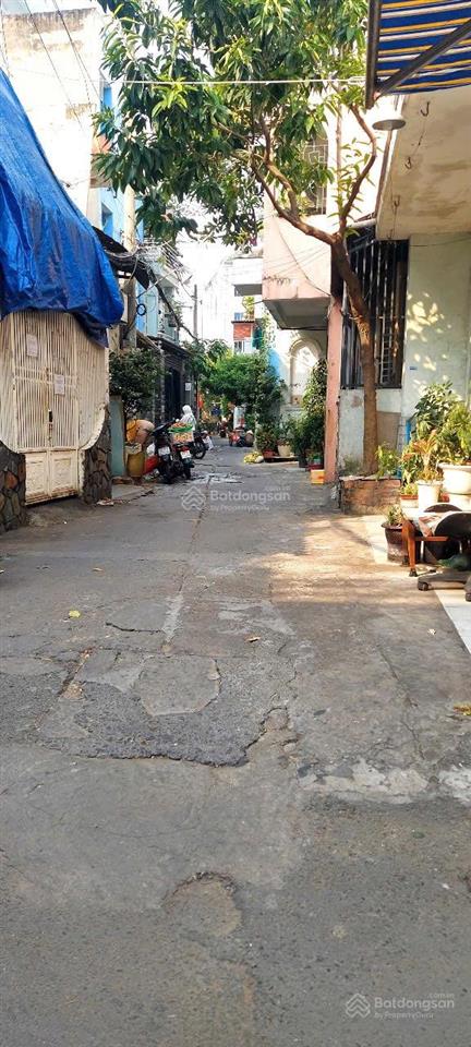 Bán chdv 1/tân kỳ tân quý, p. tân quý (8,3 tỷ)
dt 5,3mx15m, dtcn 80m2, dts 262m2, 3 lầu st