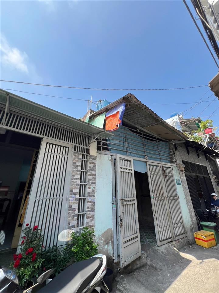 1/ liên khu 89 , bhh a , bình tân vị trí giáp bên lê thúc hoạch diện tích 4mx11m