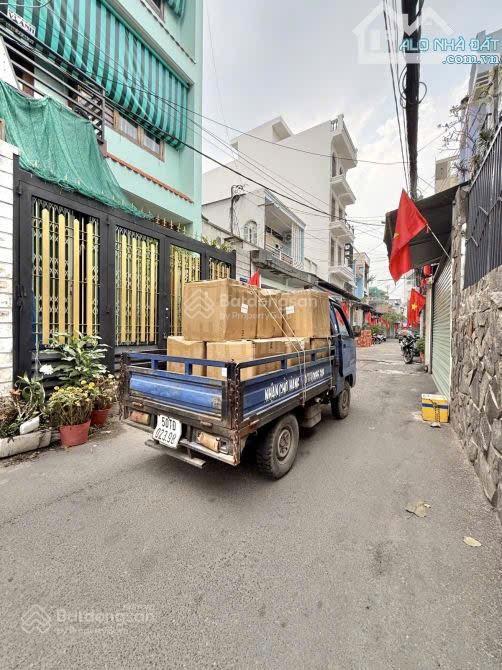 Nhà 1/ gò dầu , 4,3mx13m hẻm 5m thông cách mặt tiền khoảng 100m, giá tốt