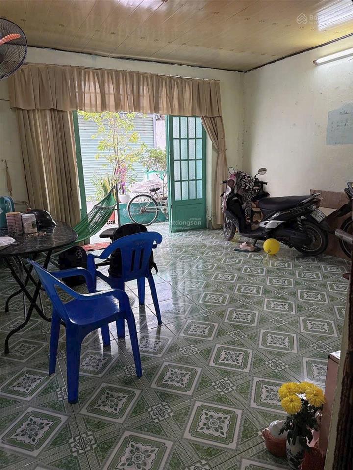 Nhà 1/ gò dầu , 4,3mx13m hẻm 5m thông cách mặt tiền khoảng 100m, giá tốt