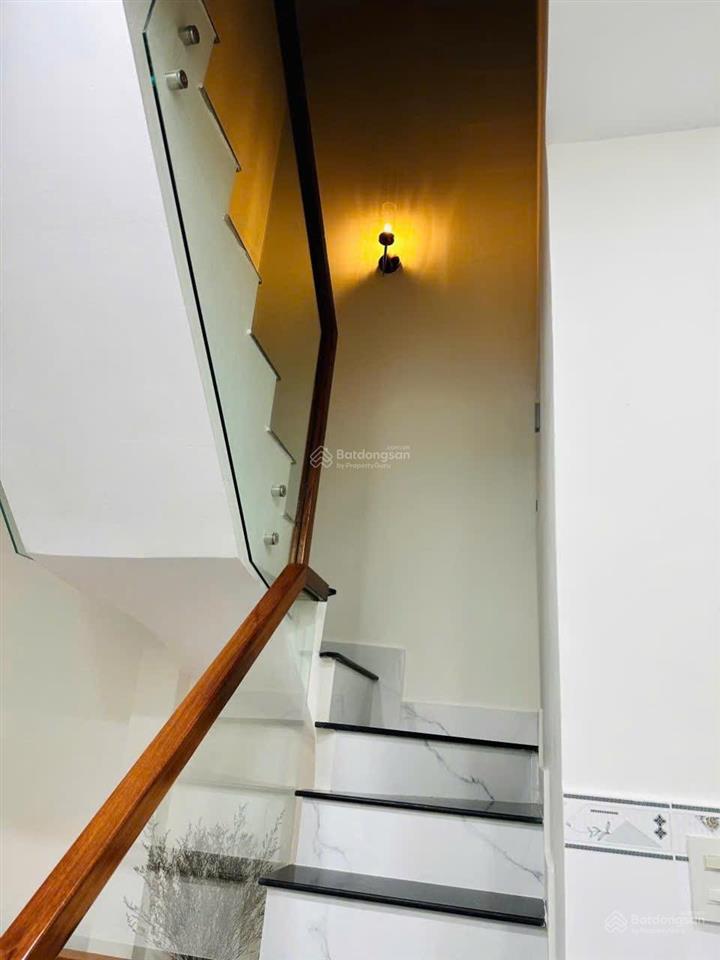 Bán nhà riêng tại vườn lài, 5,2 tỷ, 42m2, nhà 2 tầng đầy đủ nội thất giá ưu đãi