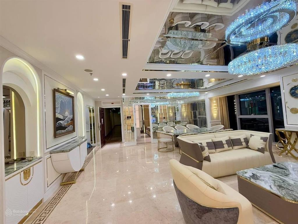 Duy nhất sót lại bán căn hộ vincom đồng khởi 3pn 190m2 giá 45 tỷ view thoáng