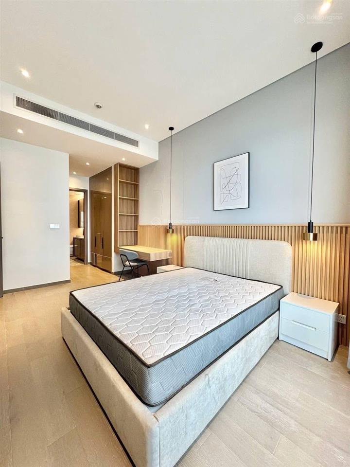 Bán 3pn the marq thang máy riêng view tp đẹp