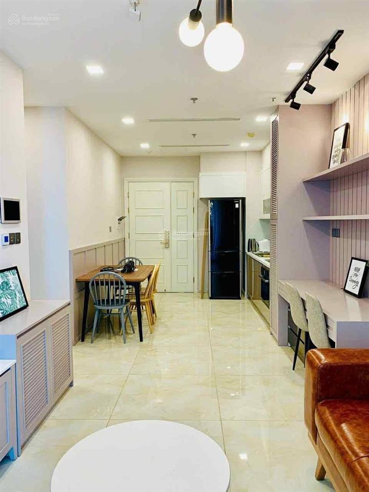 Bán gấp căn 1pn 8.6 tỷ vinhomes golden river