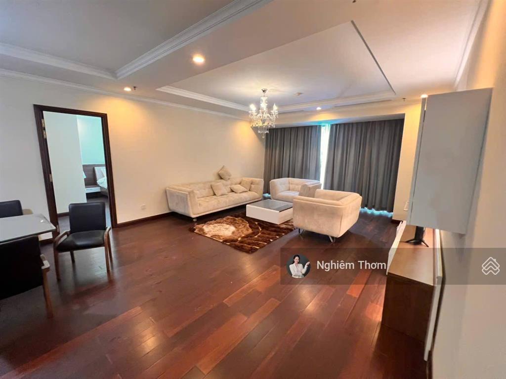 Cho thuê căn hộ 65tr 3pn vincom đồng khởi quận 1