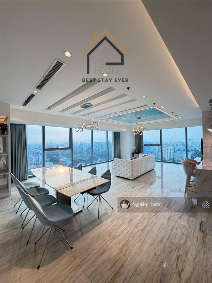 Cho thuê căn vip căn góc đẹp nhất dự án, đầy đủ nội thất giá 118tr/tháng 2pn vincom đồng khởi
