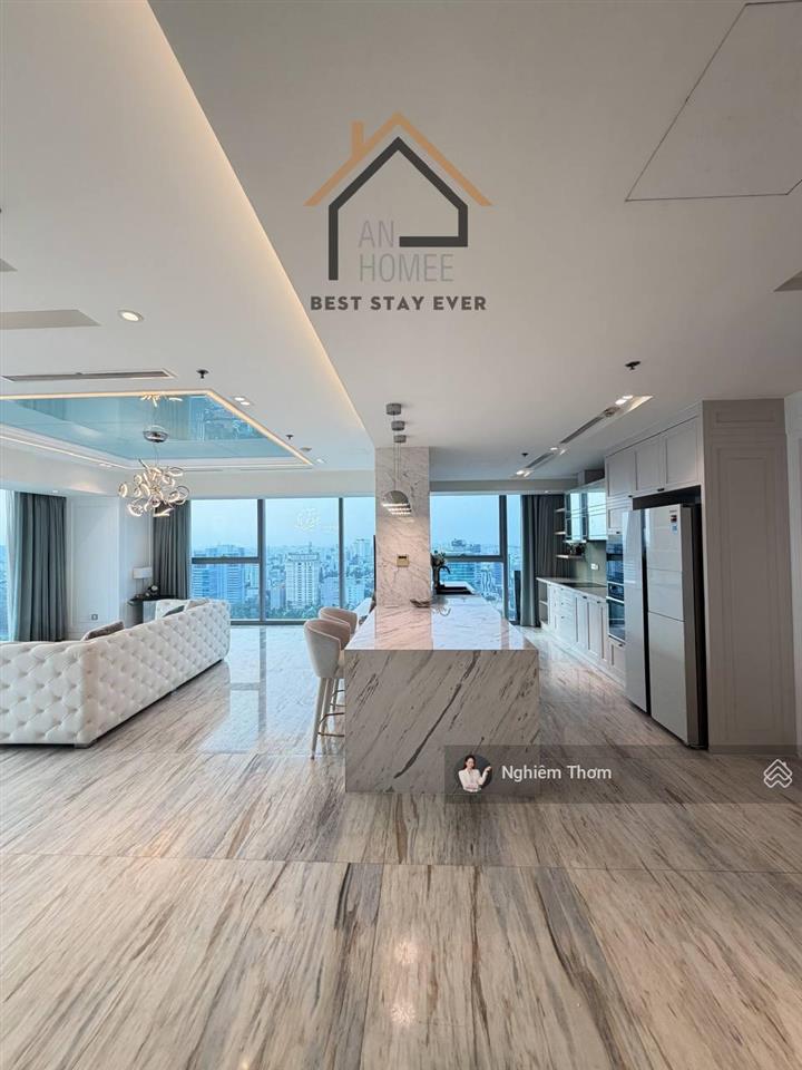 Cho thuê căn vip căn góc đẹp nhất dự án, đầy đủ nội thất giá 118tr/tháng 2pn vincom đồng khởi