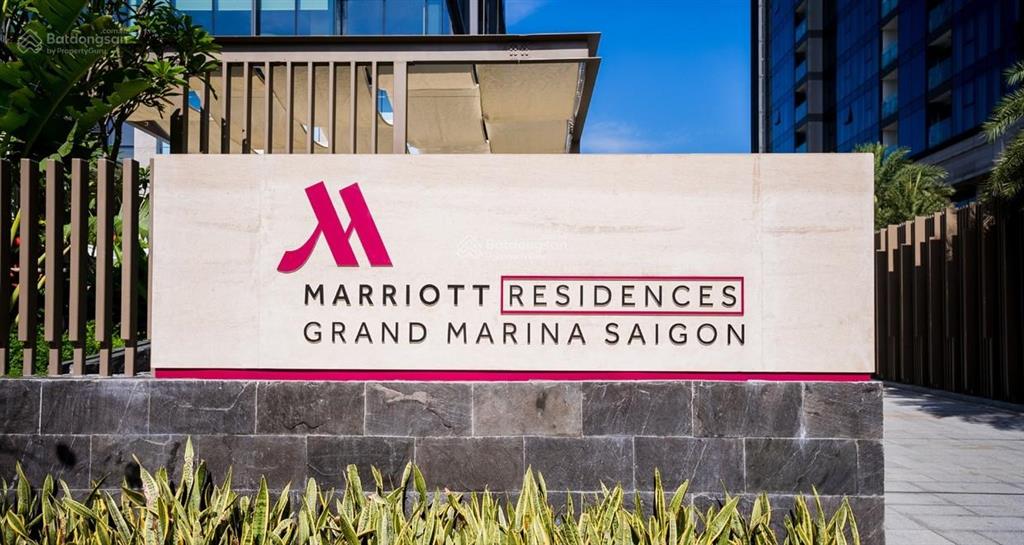 Giá tốt chốt nhanh bán căn góc 3 phòng ngủ 63.5tỷ 150m2 view sông, grand marina saigon toà lake