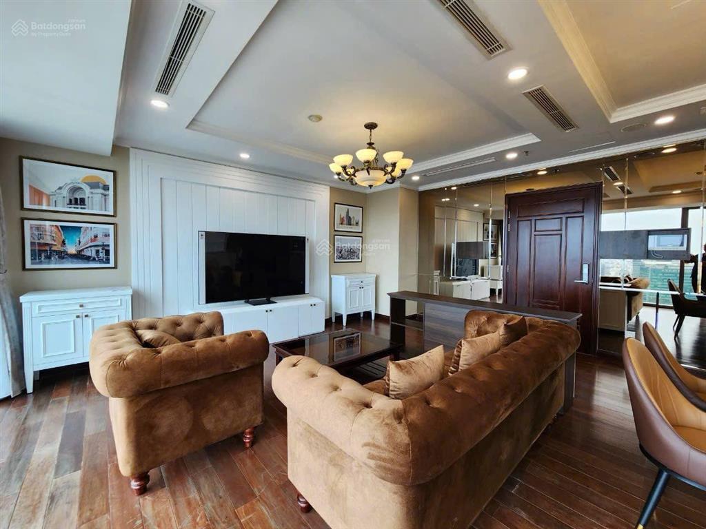 Bán căn hộ hiếm 3pn 190m2 45ty đầy đủ nội thất cao cấp vincom đồng khởi quận 1