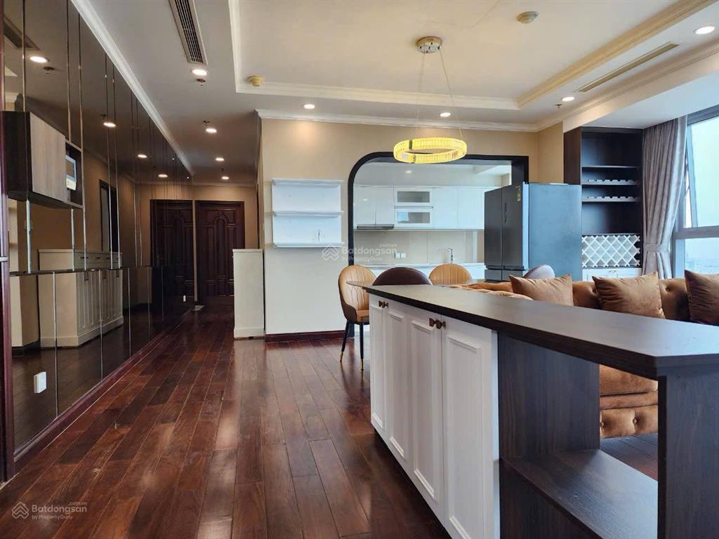 Thiện chí bán căn hộ vincom đồng khởi 45,5 tỷ 190m2 3 phòng ngủ 240tr/m2