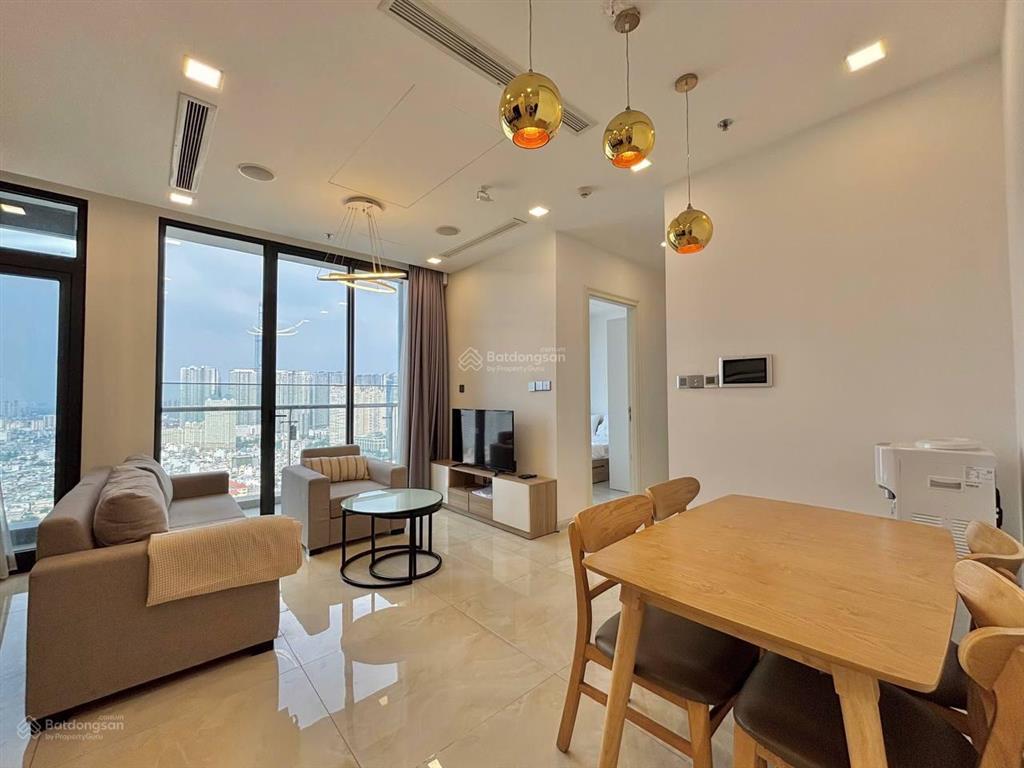 Bán căn hộ 2pn 72m2 trọn view 13.5ty vinhomes golden river quận 1