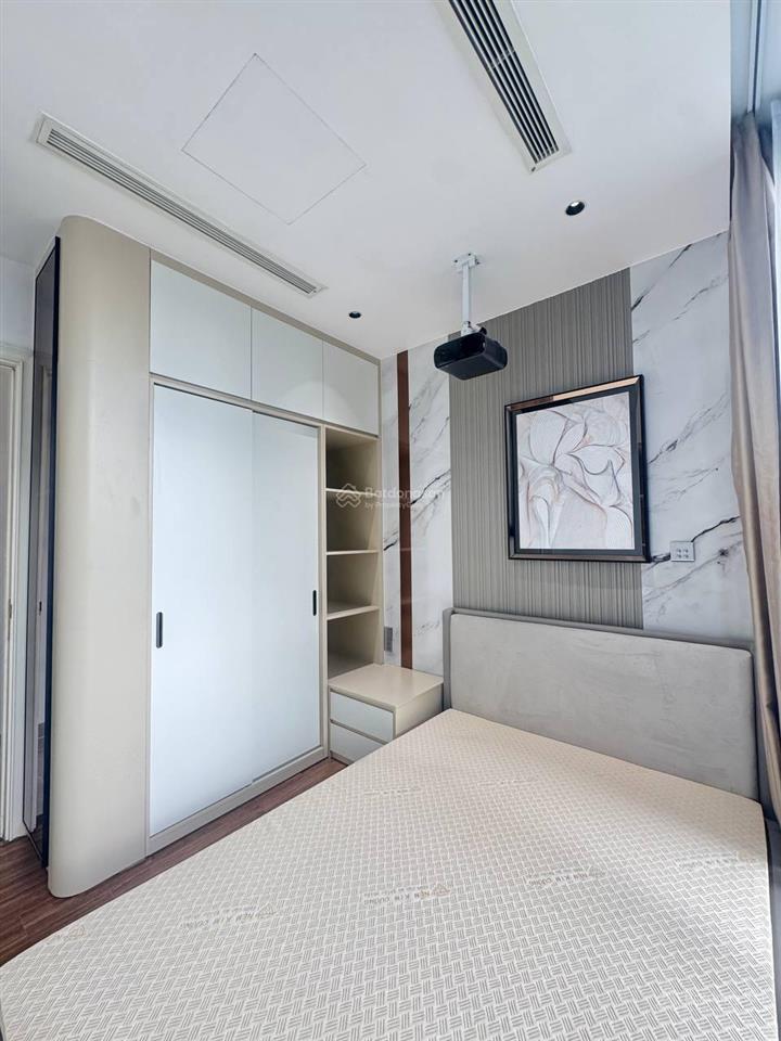 Bán hàng hiếm 2pn vinhomes golden river, giá 24 tỷ view trực diện sông