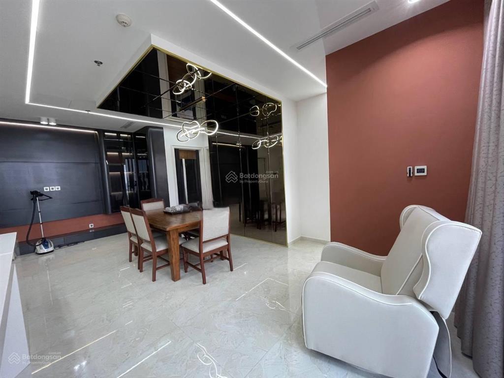 Bán 3pn vòng cung landmark fnt đẹp