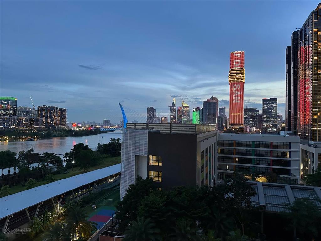 Cho thuê 2pn view sông bitexco marina ifc