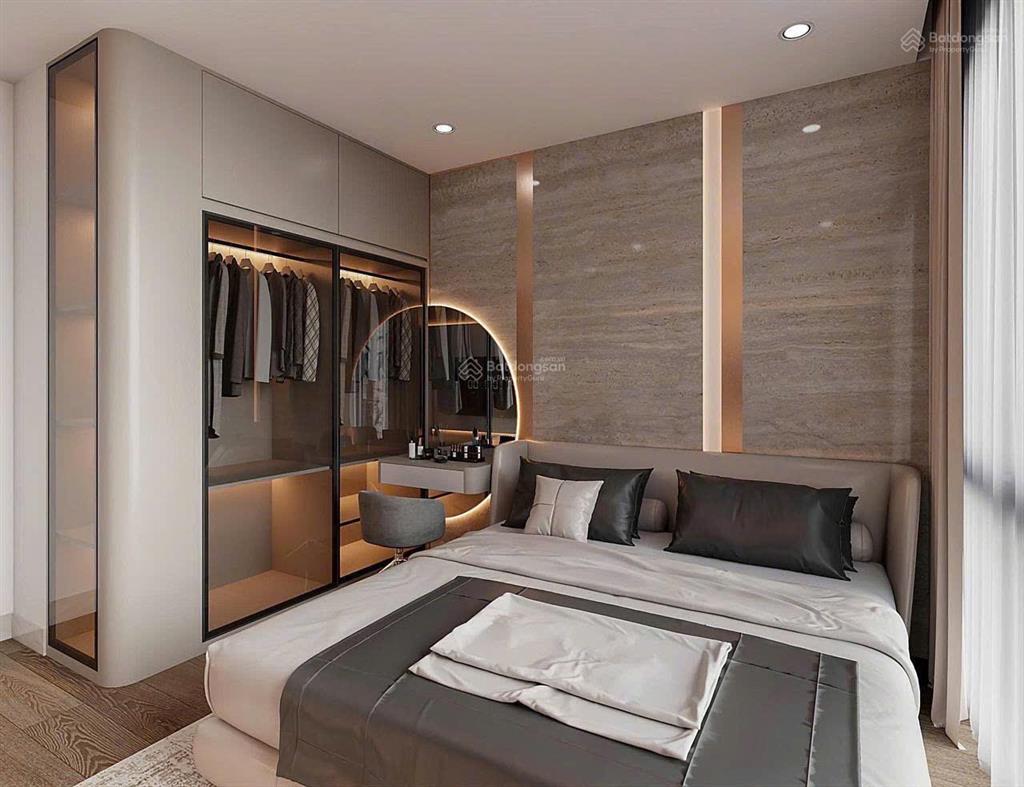 Giá sốc hiếm có bán 2pn 18 tỷ view sông, bitexco vinhomes golden river quận 1