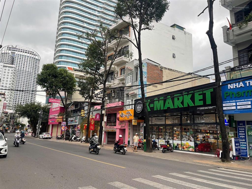 Đất nền mặt tiền nguyễn thị minh khai nha trang. ngang 10m đẹp, biển 500m. đang có dòng tiền 110tr