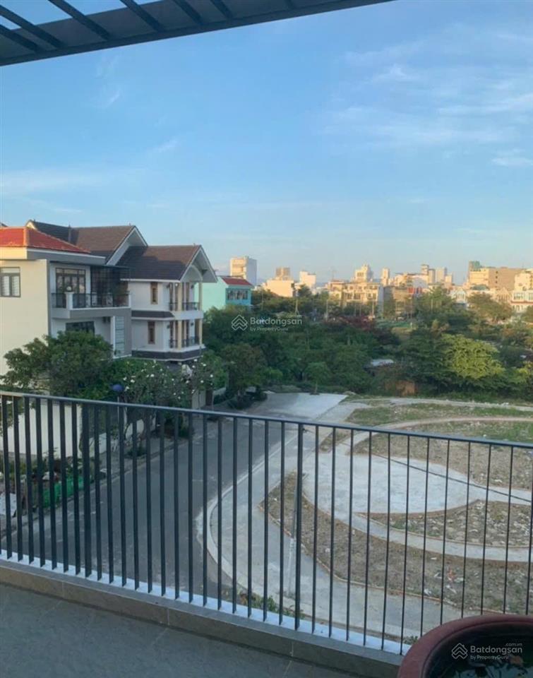 Hiếm. biệt thự kđt phước long, nha trang có sổ hoàn công và thang máy. đối diện công viên