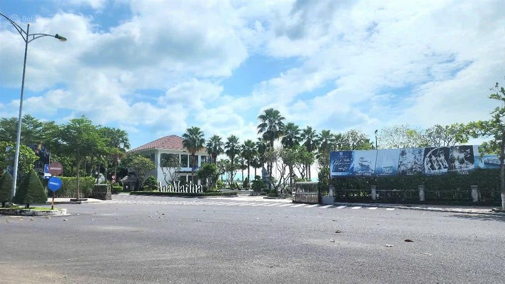 Siêu vip 3 mặt tiền phạm văn đồng, cạnh bến du thuyền quốc tế 5 sao nha trang. xây được 16 tầng