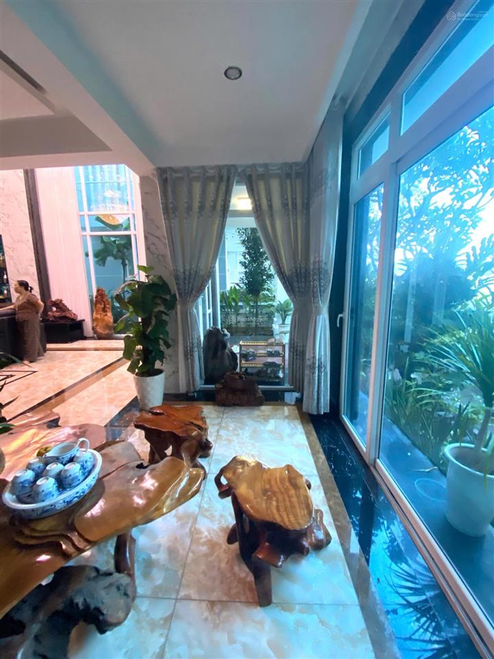 Giảm sốc 10 tỷ bán nhanh. villa 2 mặt tiền biển kđt an viên nha trang