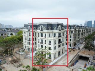 Căn góc bt đơn lập 392m2 có sân vườn và bể bơi. tổng giá 390 tỷ. dự án noble palace crystal tây hồ