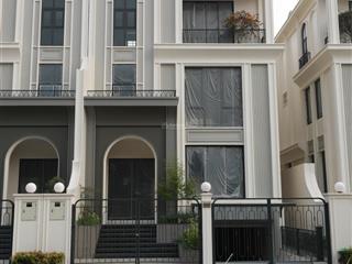 Song lập 150m2, xây 4 tầng 1 hầm. tổng giá 66 tỷ. khu p ciputra tây hồ.