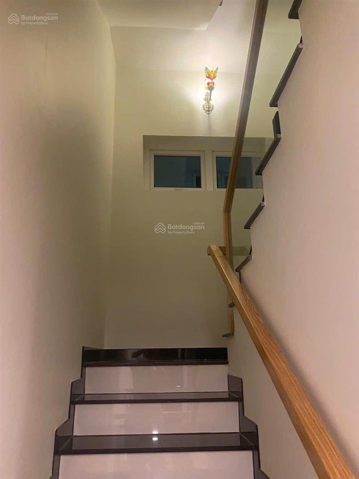Bán biệt thự dragon village, đường 990, 8 tỷ vnd, 90 m2, 3pn, 3 tầng, q9, hcm