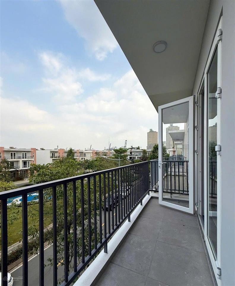 Cho thuê nhà biệt thự dragon village, 14 triệu vnd, 90 m2, 3pn, 3t