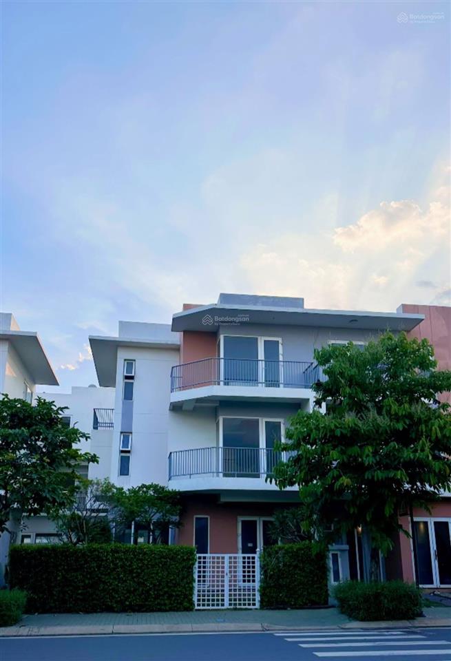 Bán nhà biệt thự hàng hiếm tại dragon village 12 tỷ