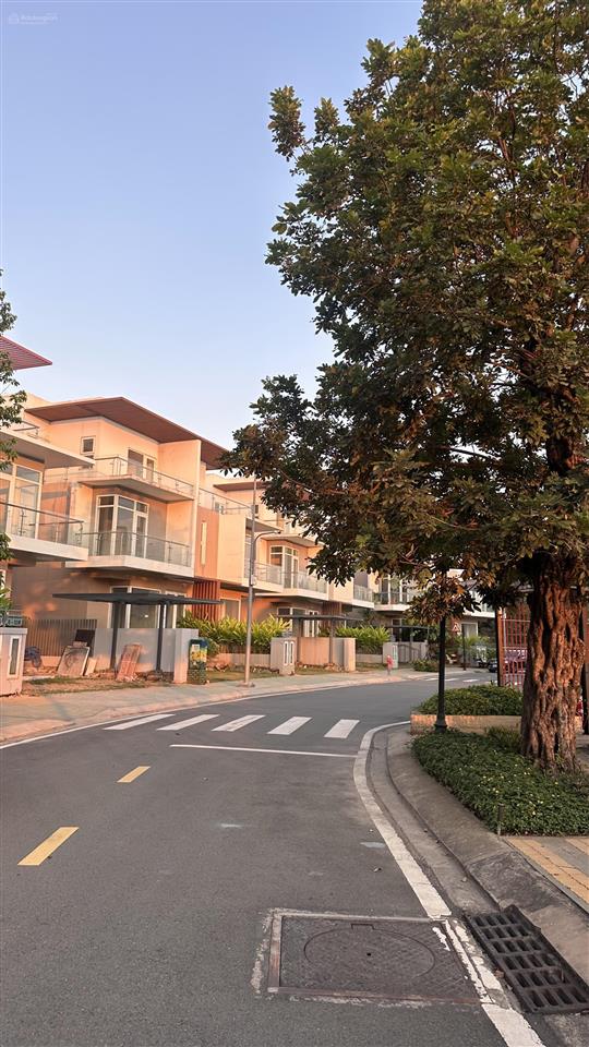 Bán nhà biệt thự hàng hiếm tại dragon village 12 tỷ