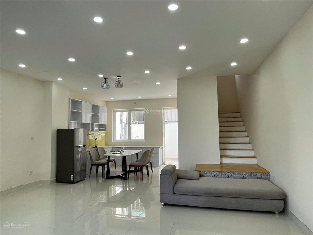 Cho thuê biệt thự dragon village, 14 triệu, 90m2, 4pn, 3 tầng, quận 9, hồ chí minh