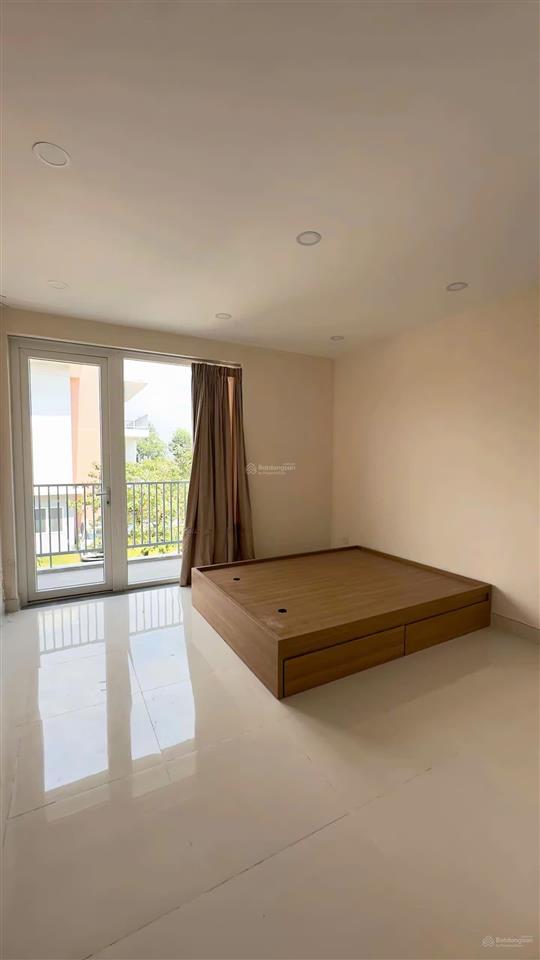 Cho thuê gấp bt dragon village, 15 triệu, 90m2, 3pn, 4wc tại q9, tp.hcm