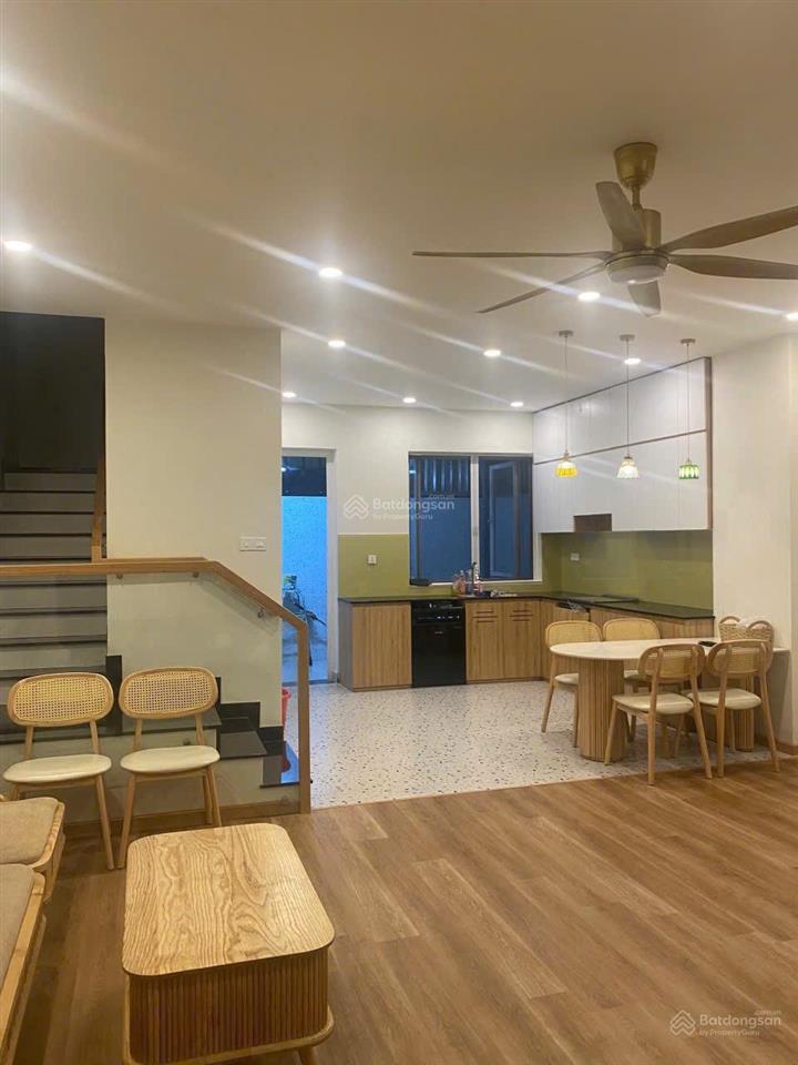 Cho thuê bt dragon village 14 triệu, 90m2, 3pn, 3 tầng, đầy đủ nội thất, hot!