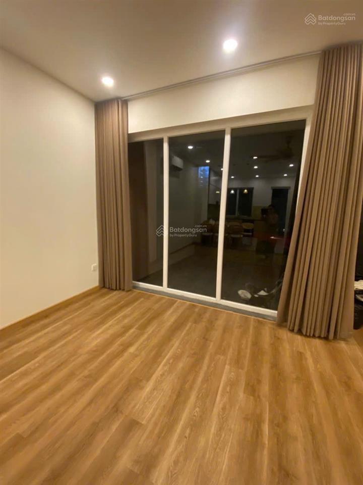 Cho thuê bt dragon village 14 triệu, 90m2, 3pn, 3 tầng, đầy đủ nội thất, hot!