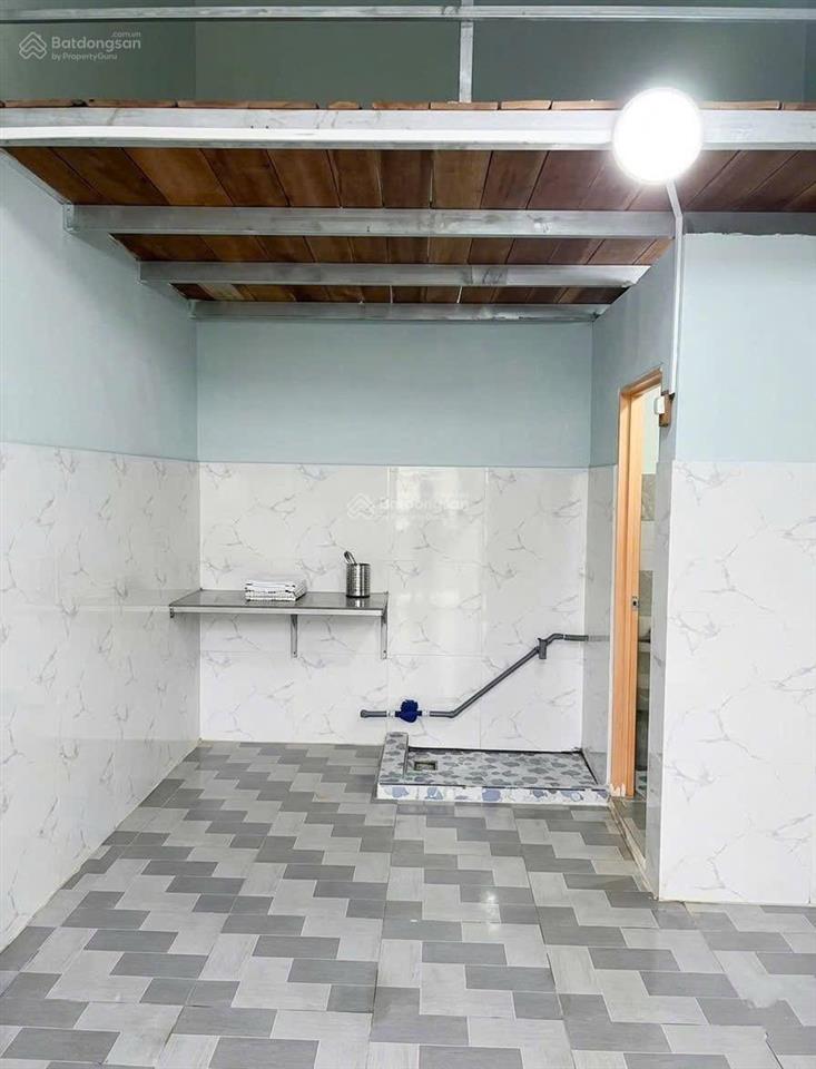 Chốt nhanh lô góc 2 mặt tiền kdc chợ thạnh lộc  sẵn 4 phòng trọ có thu nhập ngay