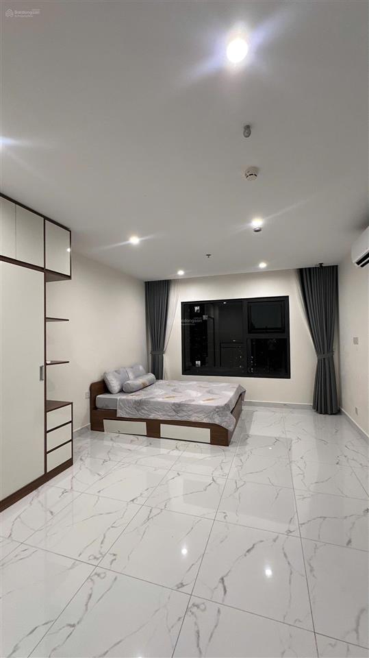 Bán studio chính chủ solary vinhomes grand park giá 2 tỷ 1 sẵn hđt 6 triệu