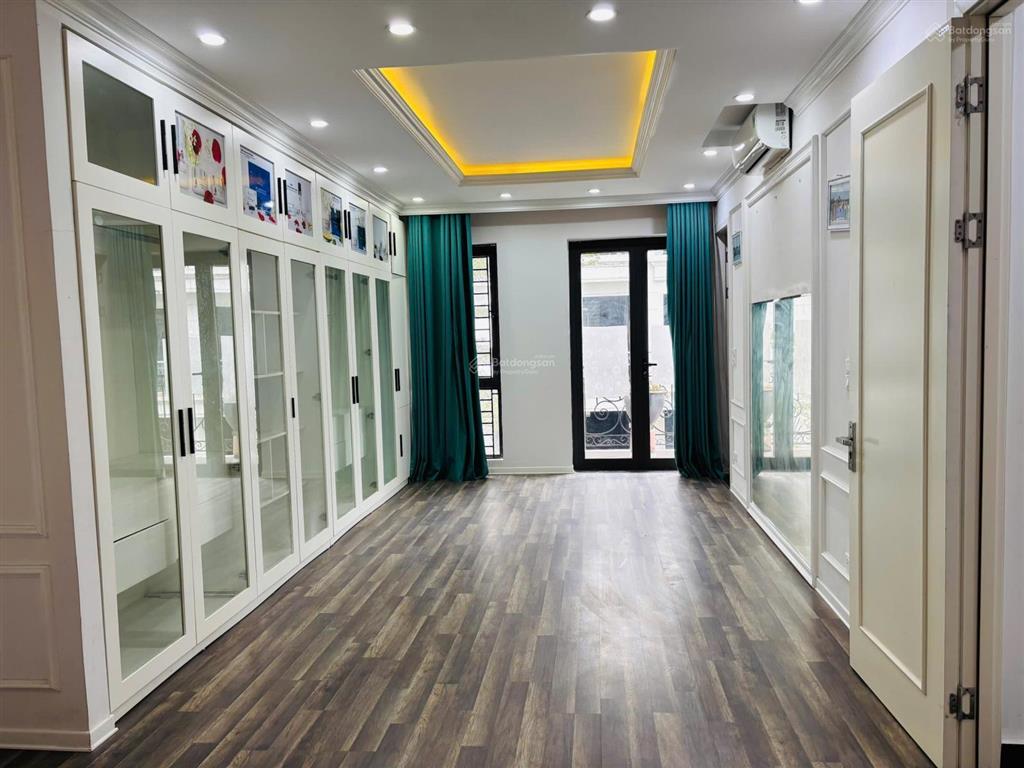 Bán nhà 5 tầng trâu quỳ, gia lâm, full nội thất, diện tích 87m² mặt tiền 6m. giá 19,5 tỷ