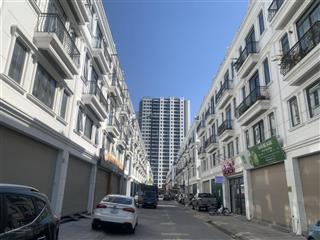 Bán gấp căn 84m2/mặt tiền 6m nhà 4,5tầng. hoàn thiện đẹp, khu sông hồng, đường thành trung trâu quỳ