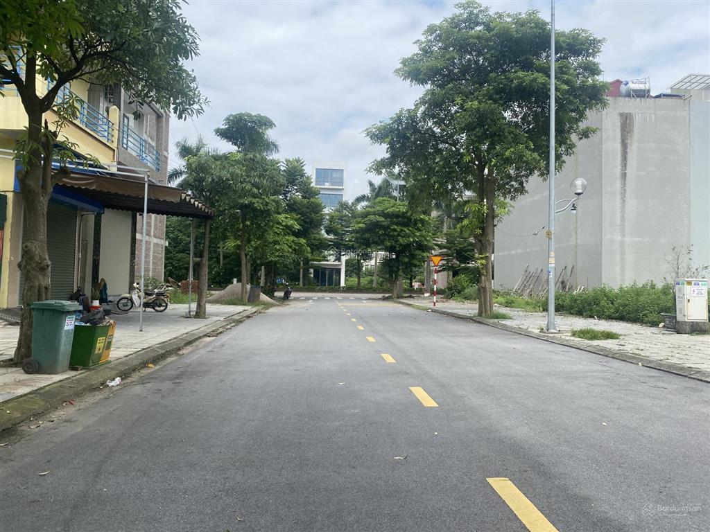 Bán đất khu đô thị khai sơn phường song liễu bắc ninh.dt675m2 mặt tiền27m view vườn hoa, giá 45tr