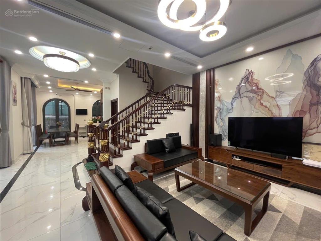 Bán gấp lô góc làng nghề kiêu kỵ/ gia lâm sát vinhom ocean park 1 dt 382m2 nhà 3t full nội thất
