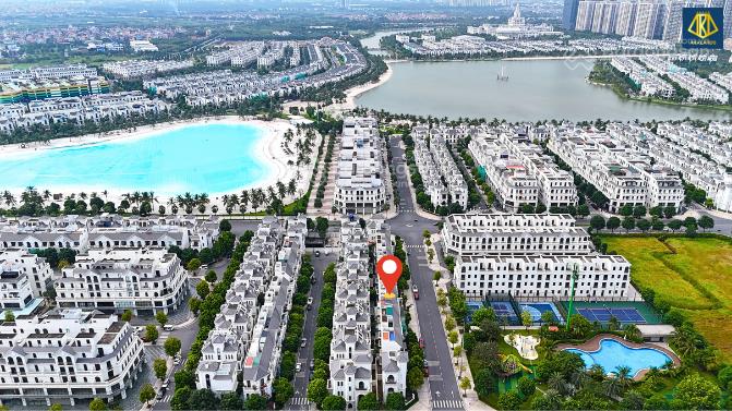 Bán gấp căn biệt thự vinhomes ocean park gia lâm, diện tích 112m2 mặt tiền 9,4m giá 26 tỷ